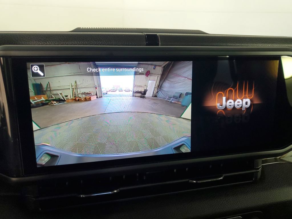 New 2026 Jeep Gladiator Sport AWD/4WD image 24
