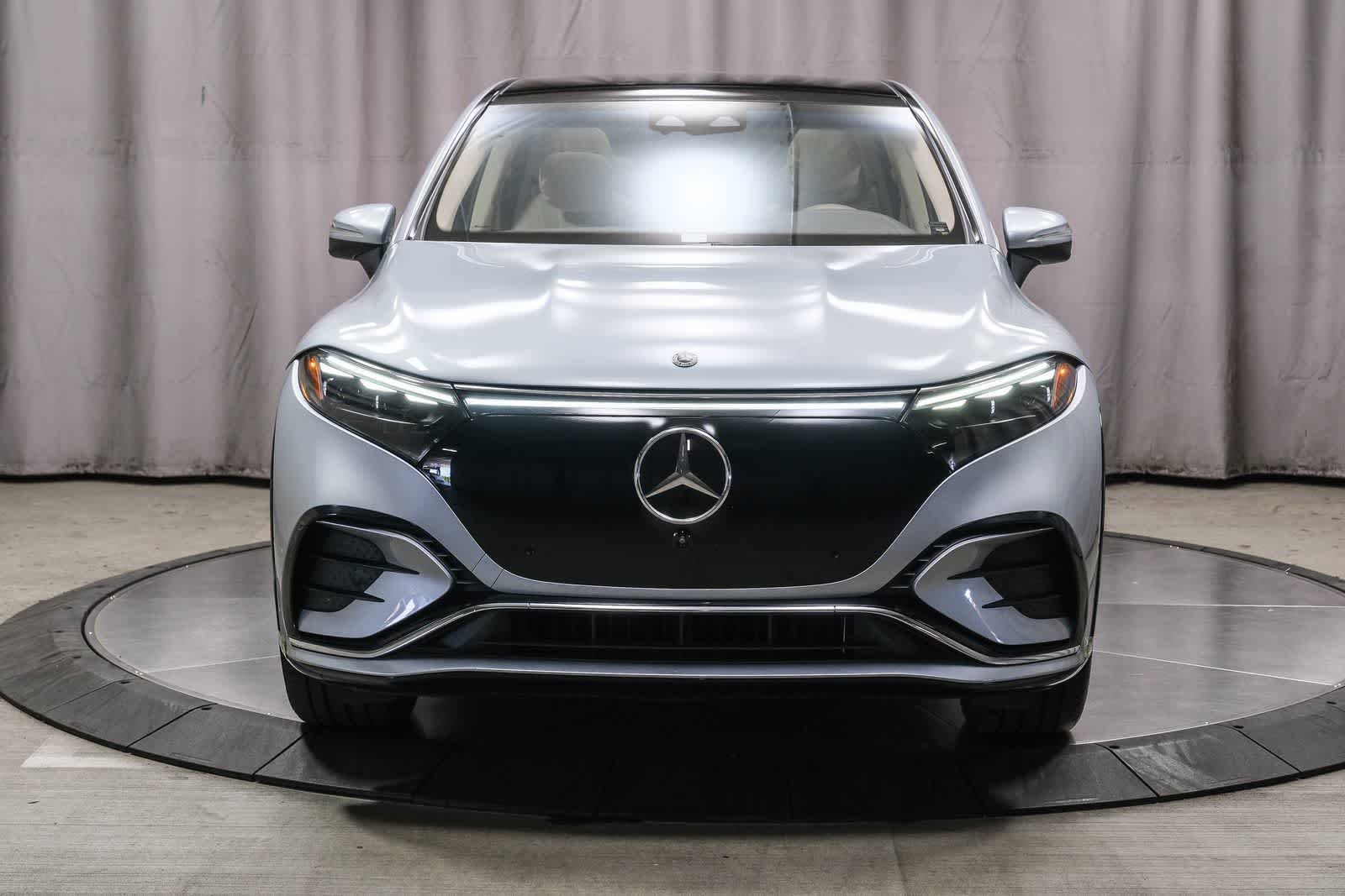 Certified 2023 Mercedes-Benz EQS 580 4MATIC SUV image 6