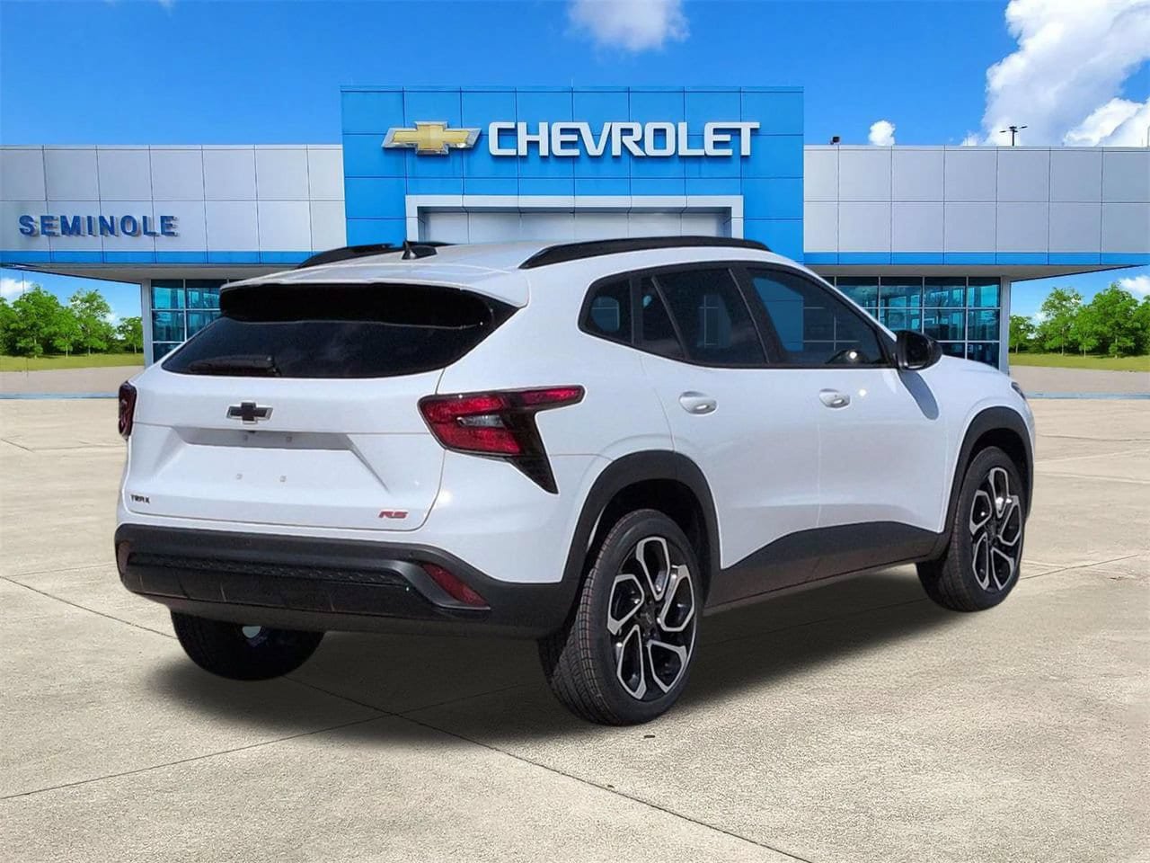 New 2026 Chevrolet Trax RS w/ Sunroof Package FWD image 3