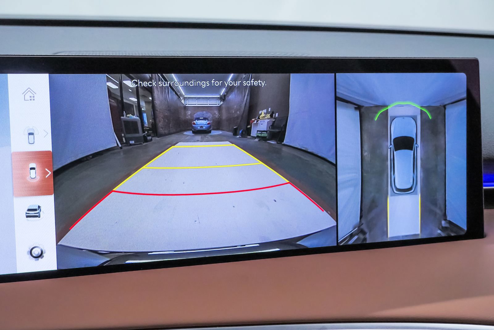 Certified 2026 Genesis GV70 2.5T Advanced image 21