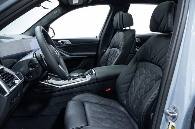 New 2026 BMW X7 xDrive40i w/ M Sport Package image 24