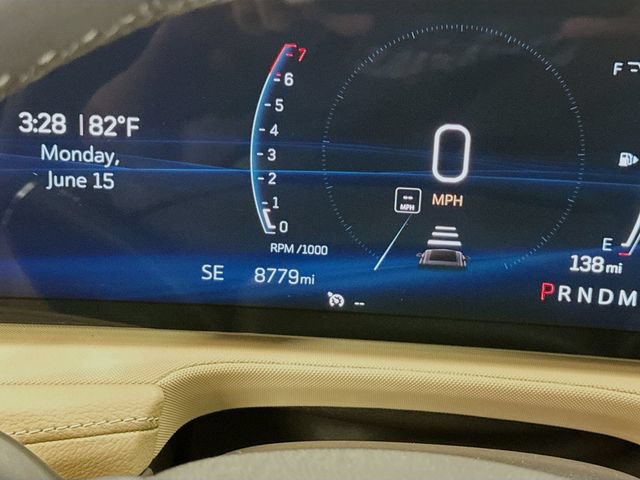 Used 2024 Cadillac XT4 Luxury FWD image 13
