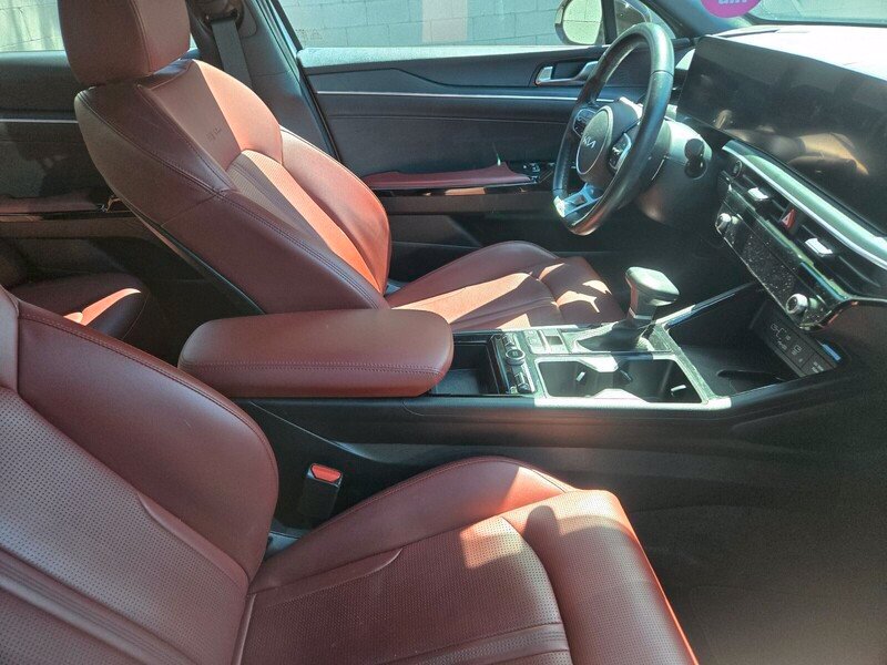 Certified 2025 Kia K5 GT-Line w/ GT-Line Premium Package FWD image 3