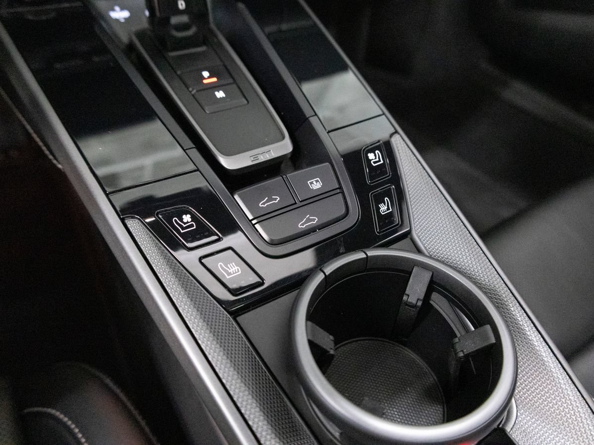 Certified 2023 Porsche 911 Carrera 4S AWD/4WD image 19