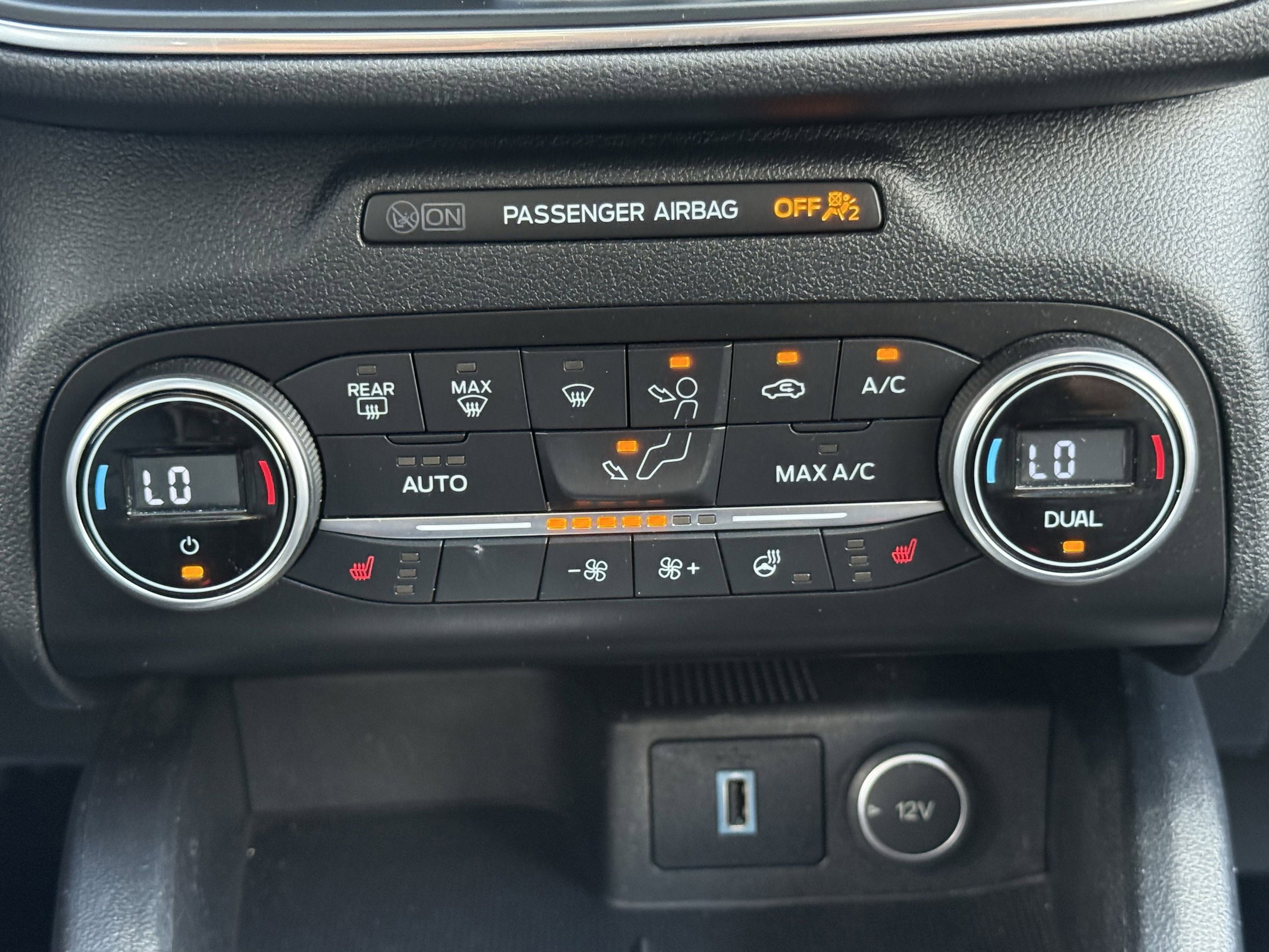 Used 2020 Ford Escape Titanium image 65