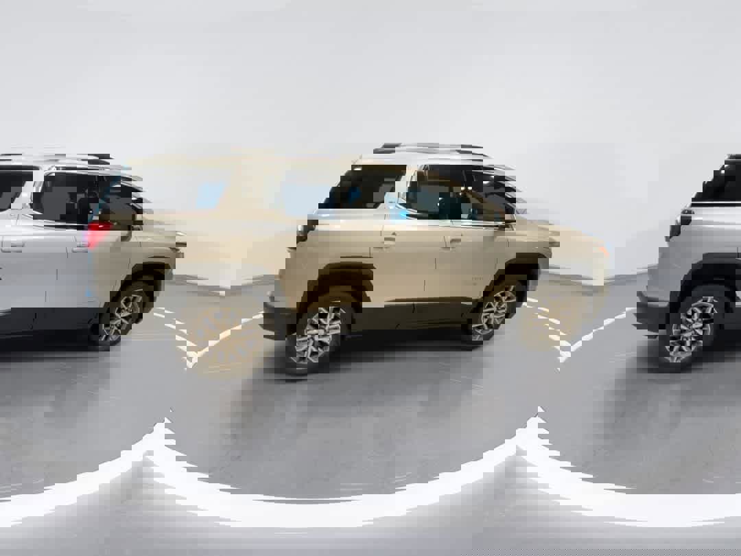 Used 2018 GMC Acadia SLE image 9