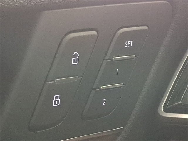 Used 2023 Audi Q5 2.0T Premium w/ Convenience Package image 25