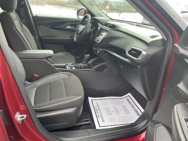 Used 2022 Chevrolet TrailBlazer LT w/ Driver Confidence Package image 22