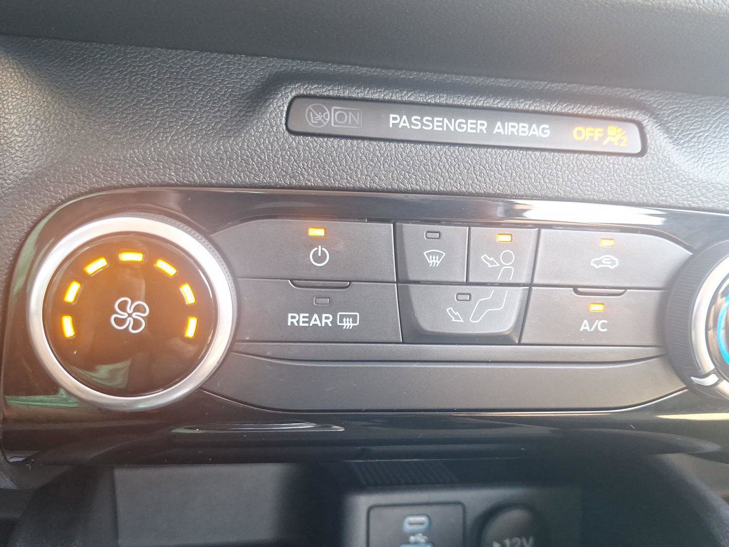Used 2022 Ford Escape S image 26
