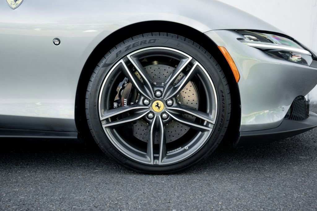 Certified 2024 Ferrari Roma Spider image 10