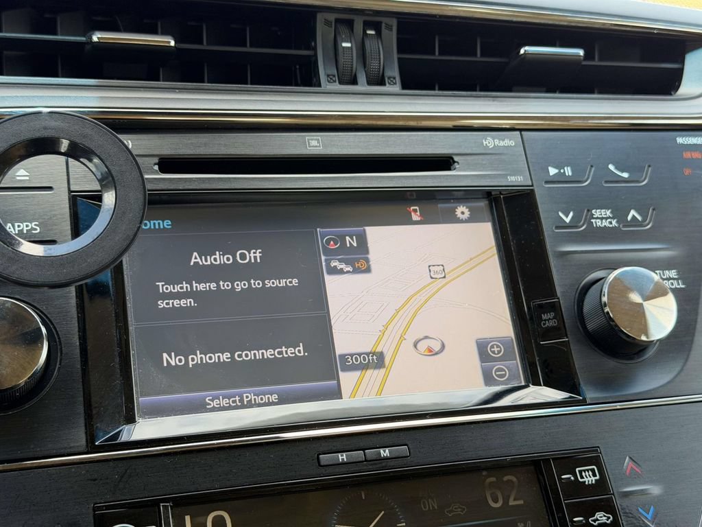 Used 2017 Toyota Avalon Limited w/ Carpet Mat Package FWD image 3