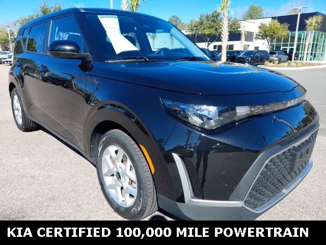 Certified 2025 Kia Soul LX w/ LX Technology Package