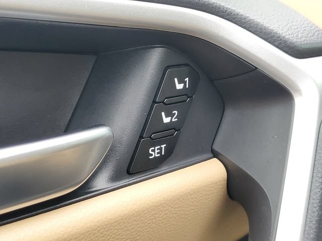 Used 2022 Toyota RAV4 XLE Premium AWD/4WD image 12