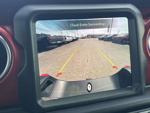 Used 2023 Jeep Gladiator Rubicon w/ Cold Weather Group image 30