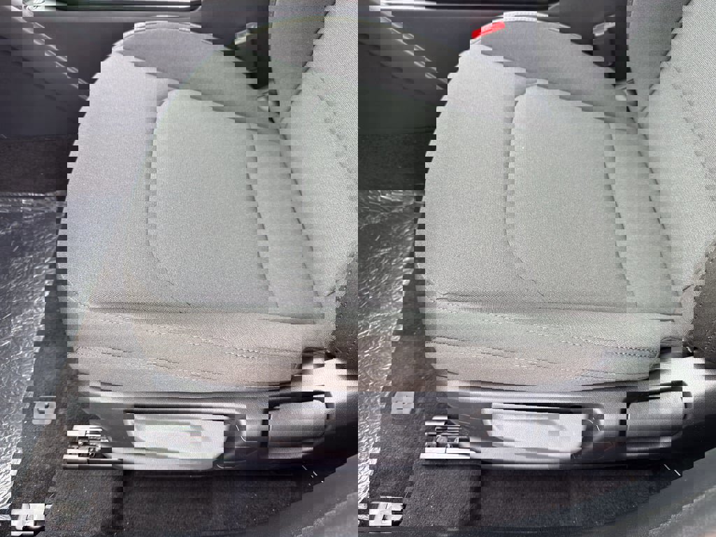 New 2026 Kia K4 LX image 11