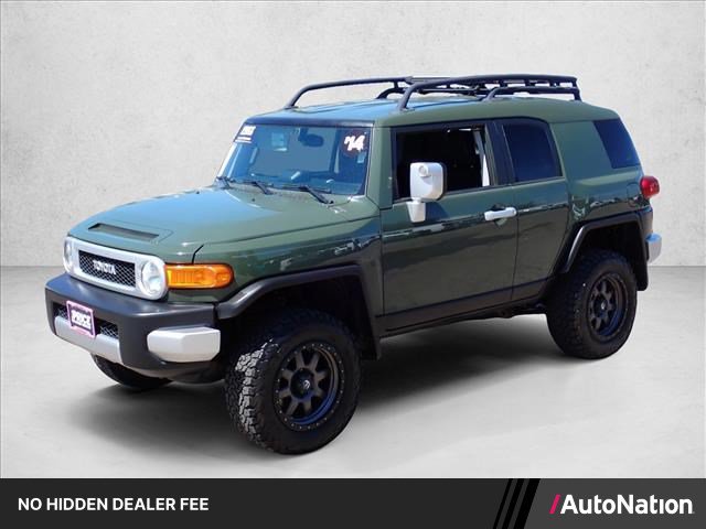 Used 2014 Toyota FJ Cruiser 4WD w/ Convenience Package image 1