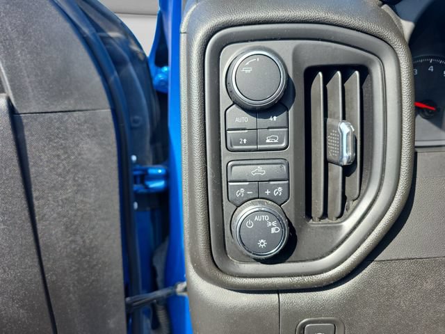 Used 2022 Chevrolet Silverado 1500 Custom AWD/4WD image 19
