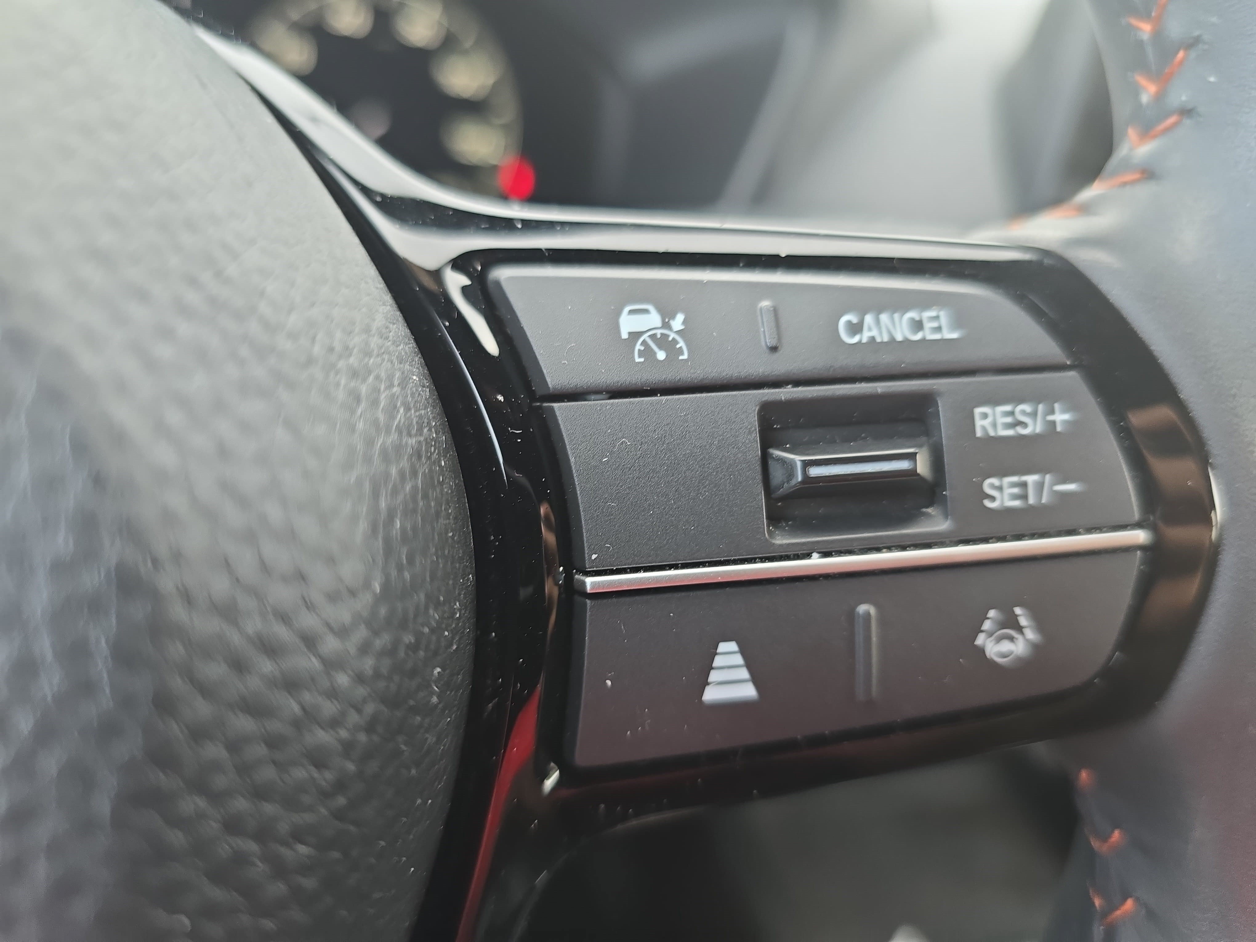 Used 2024 Honda HR-V Sport image 17