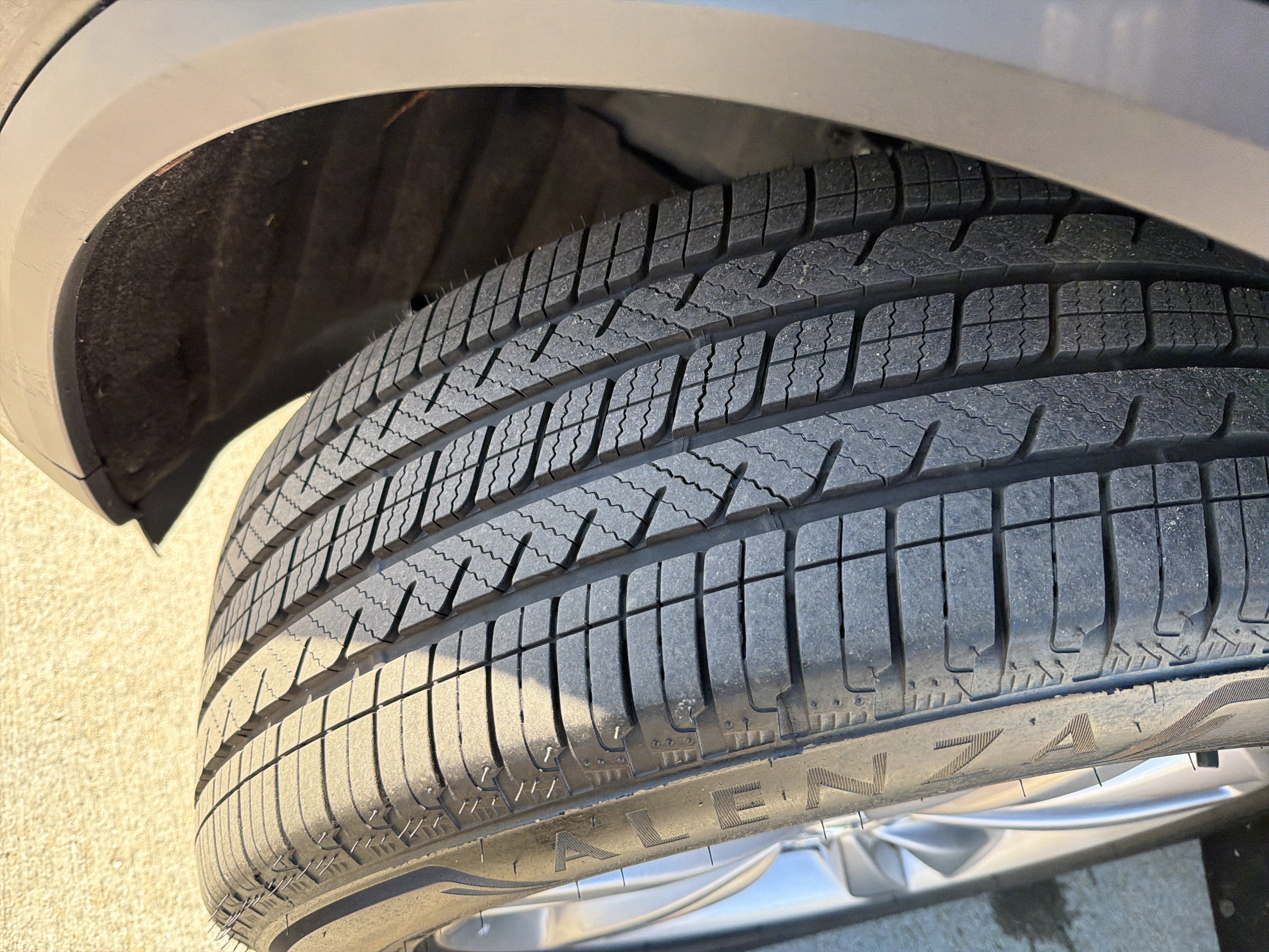 Certified 2024 Acura MDX SH-AWD image 12