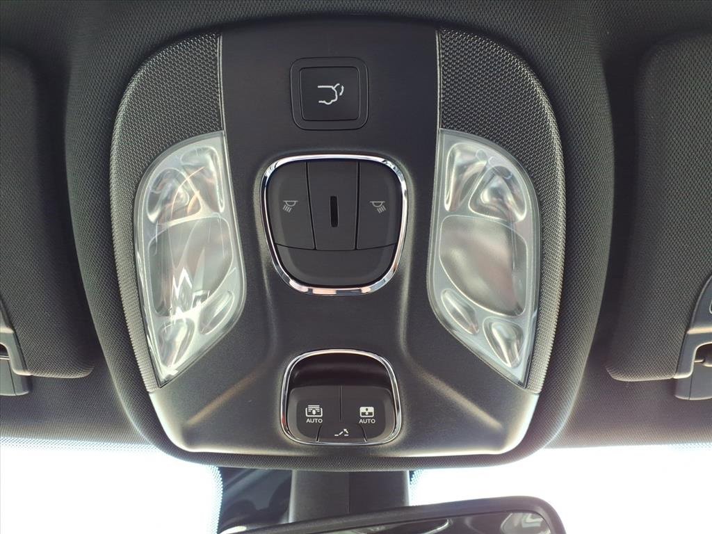 New 2026 Jeep Compass Limited image 24