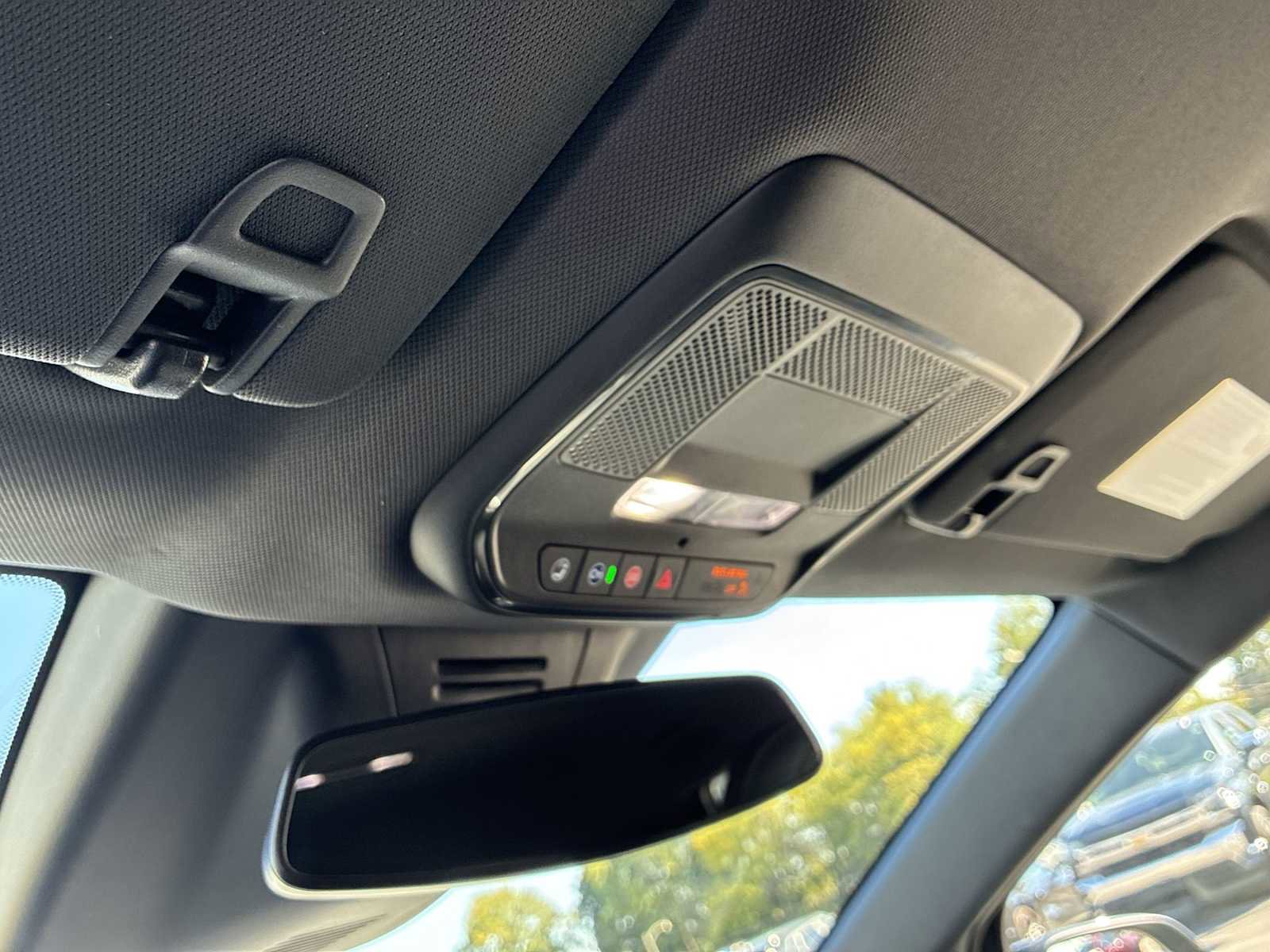 Used 2024 Chevrolet Equinox EV RS image 34