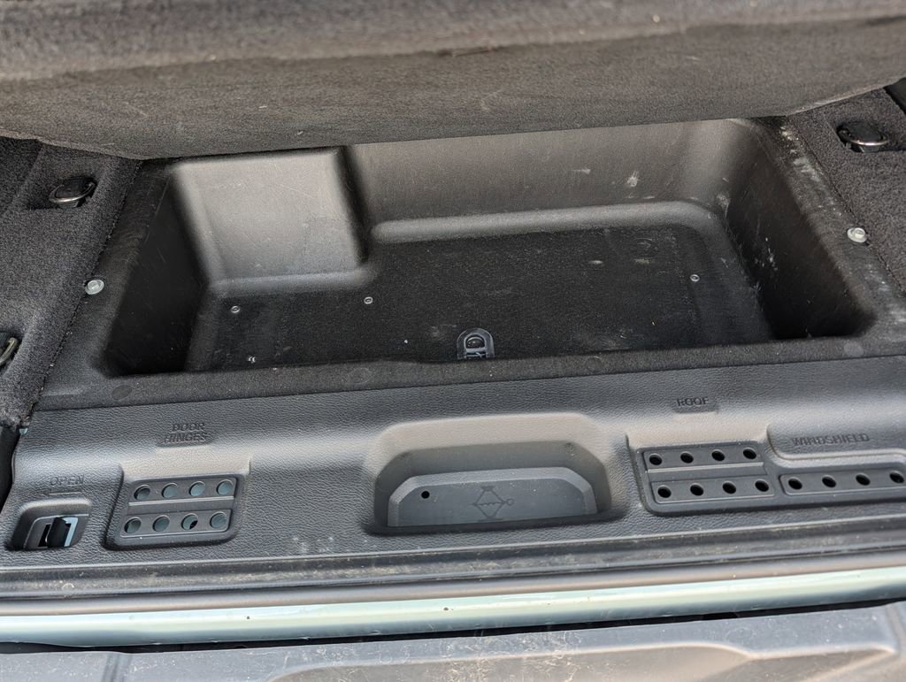 Used 2023 Jeep Wrangler Unlimited w/ Cold Weather Group image 14