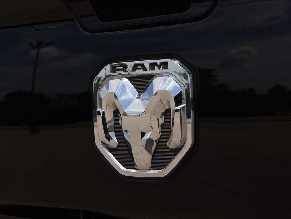Used 2022 RAM 3500 Limited AWD/4WD image 8
