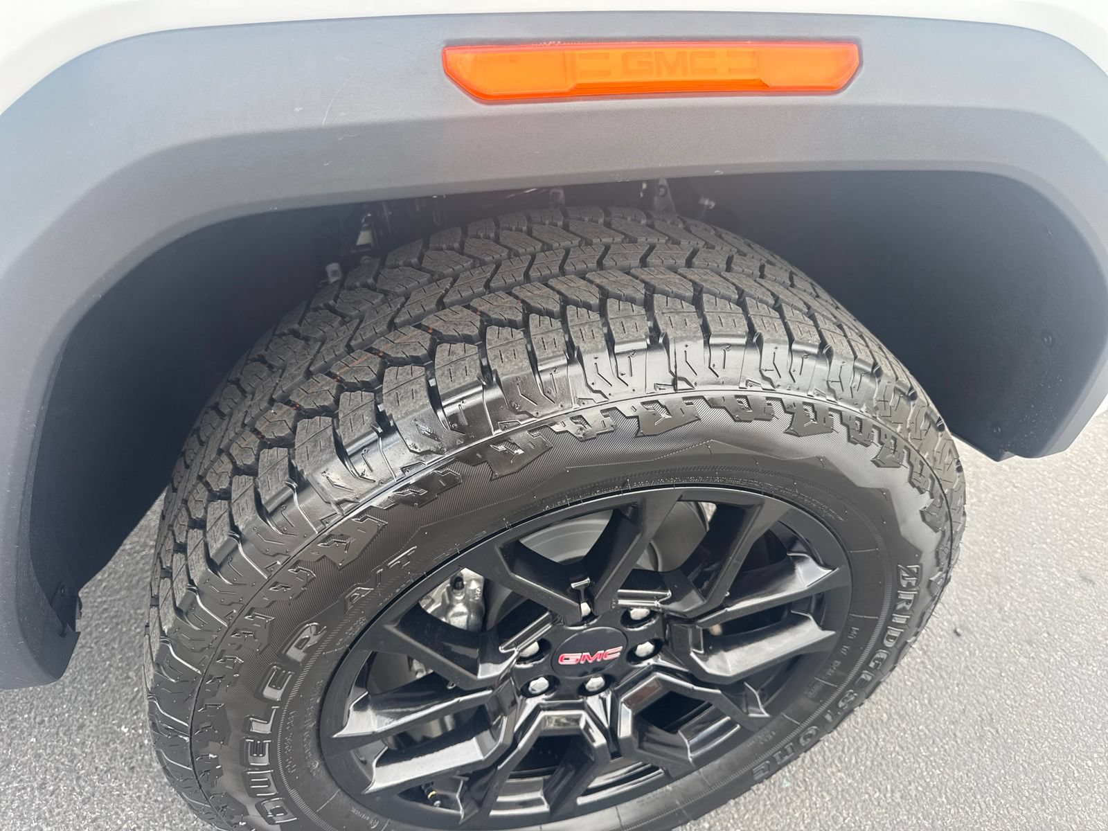 New 2026 GMC Canyon AT4 AWD/4WD image 27