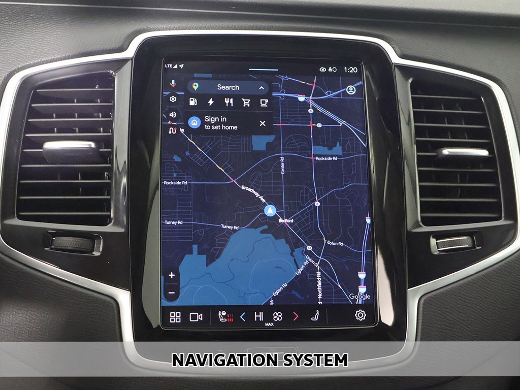 Used 2024 Volvo XC90 T8 Plus w/ Protection Package Premier image 3