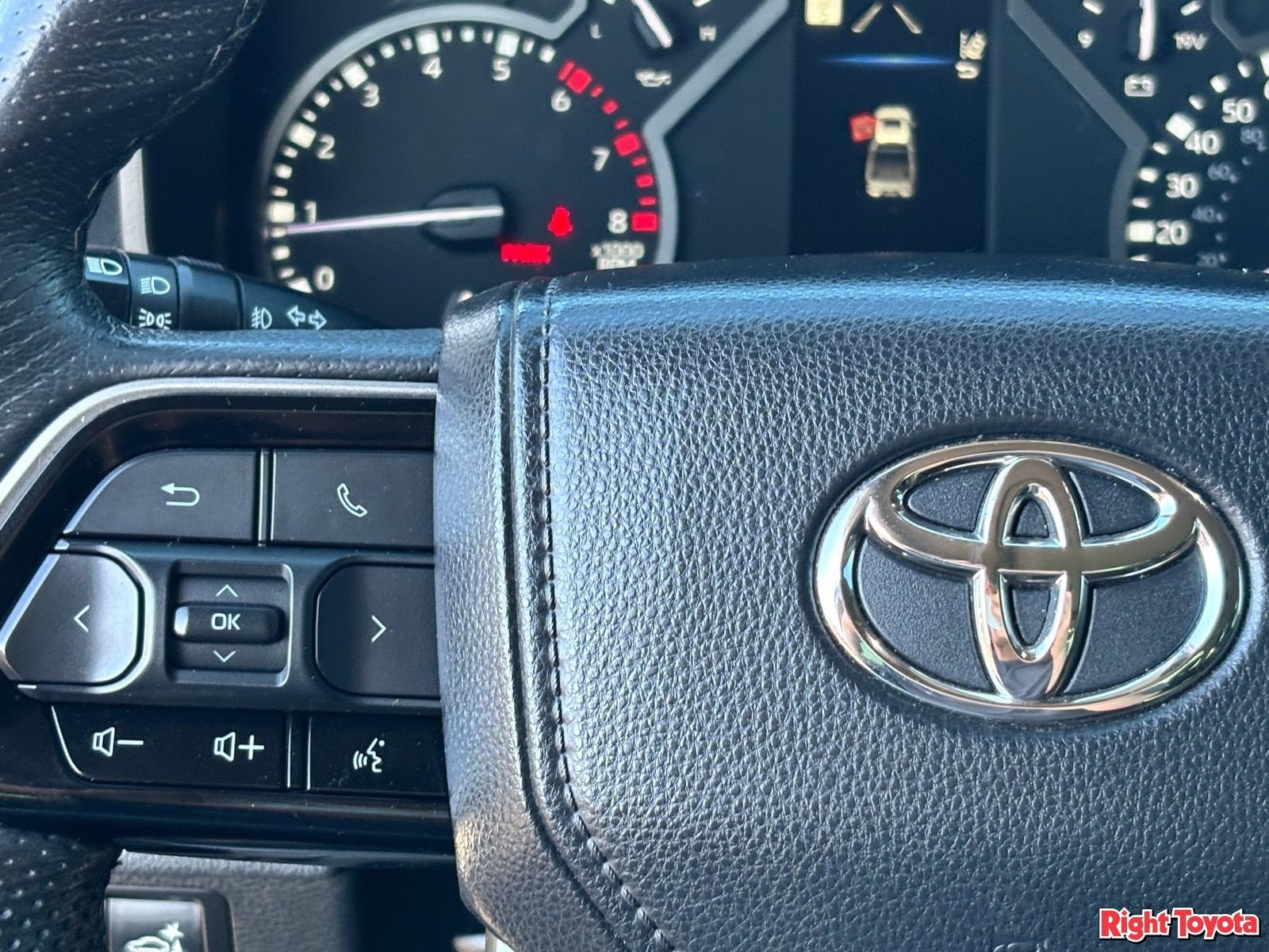 Used 2022 Toyota Tundra Limited w/ TRD Off-Road Package RWD image 22