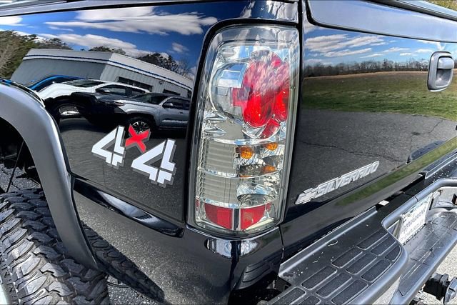 Used 2002 Chevrolet Silverado 2500 LS AWD/4WD image 18