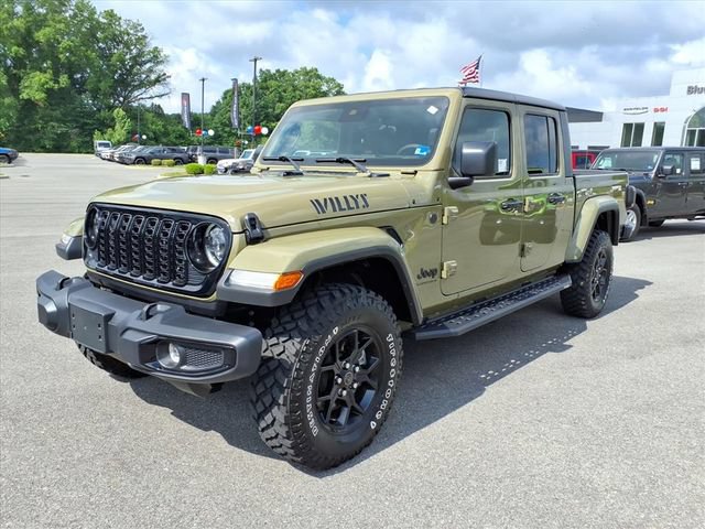 Used 2025 Jeep Gladiator Sport AWD/4WD image 8