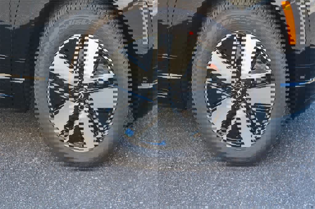 New 2026 Hyundai Ioniq 9 SEL w/ Tow & Go Package image 9