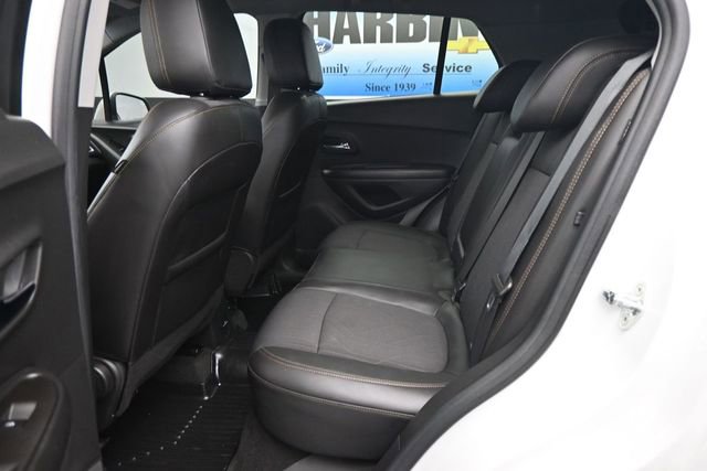 Used 2022 Chevrolet Trax LT w/ Sport Edition FWD image 9