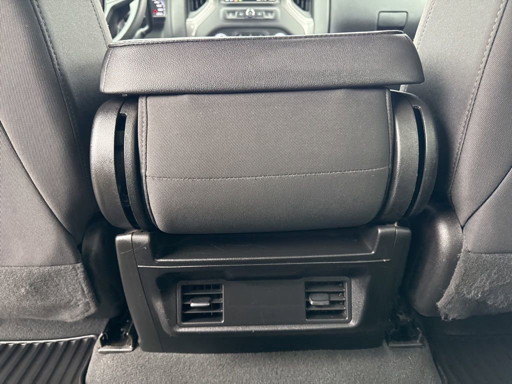 Used 2023 Chevrolet Silverado 1500 Custom image 12