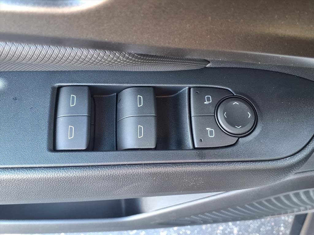 New 2026 Chevrolet Equinox EV LT image 11