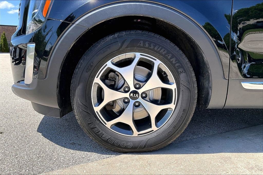 Used 2020 Kia Telluride EX AWD/4WD image 10