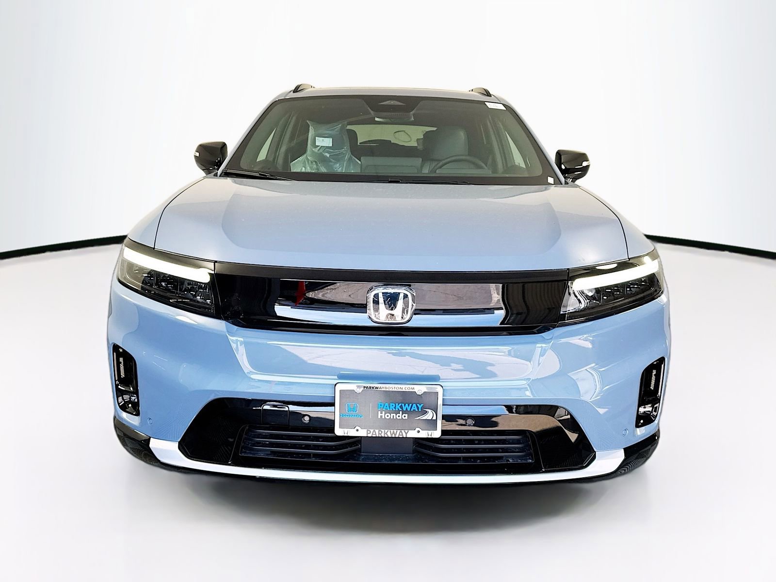 New 2026 Honda Prologue Touring image 2