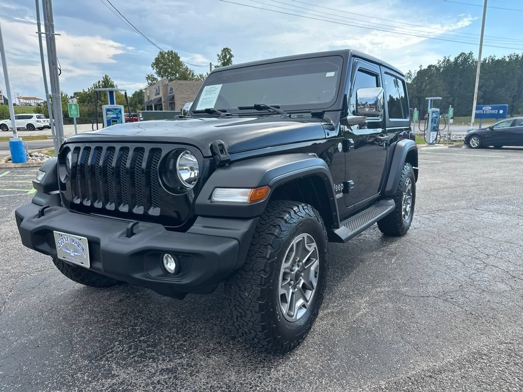 Used 2021 Jeep Wrangler Sport AWD/4WD image 7