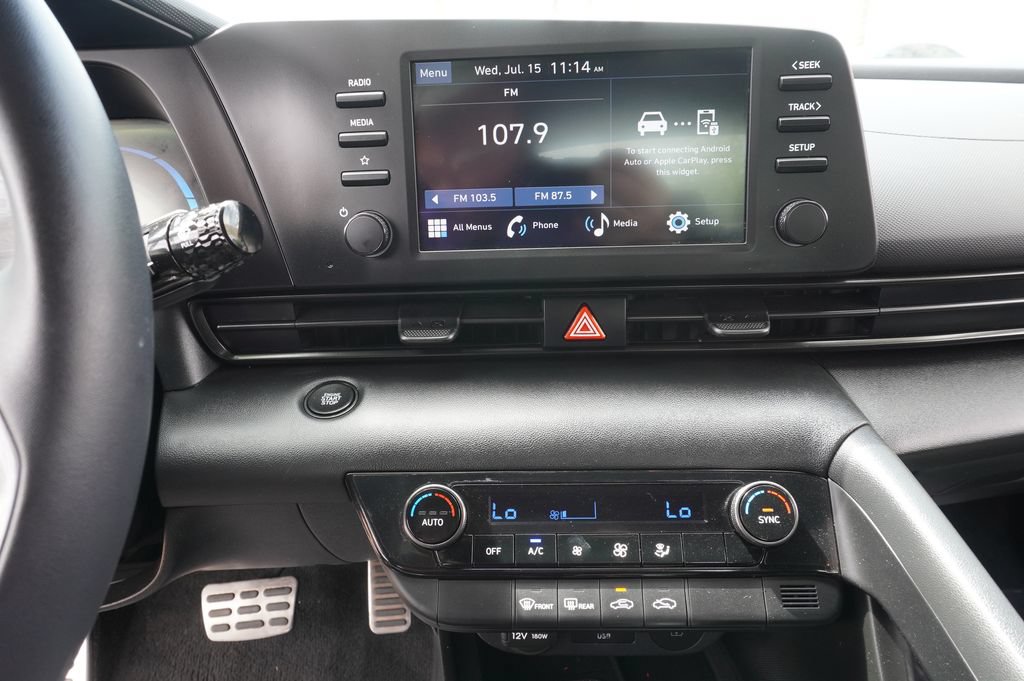 Used 2026 Hyundai Elantra Sport FWD image 19