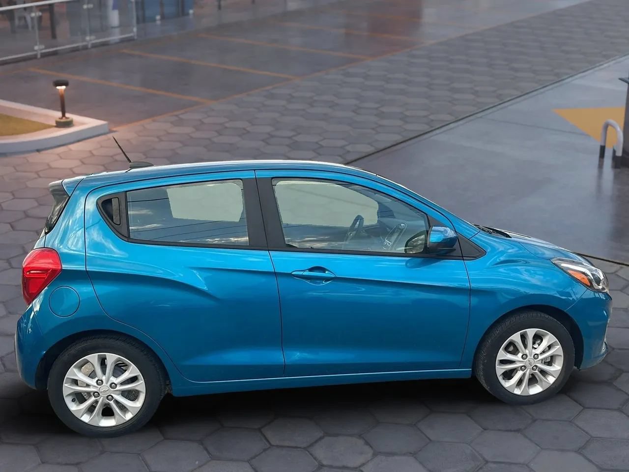 Used 2020 Chevrolet Spark LT FWD image 13