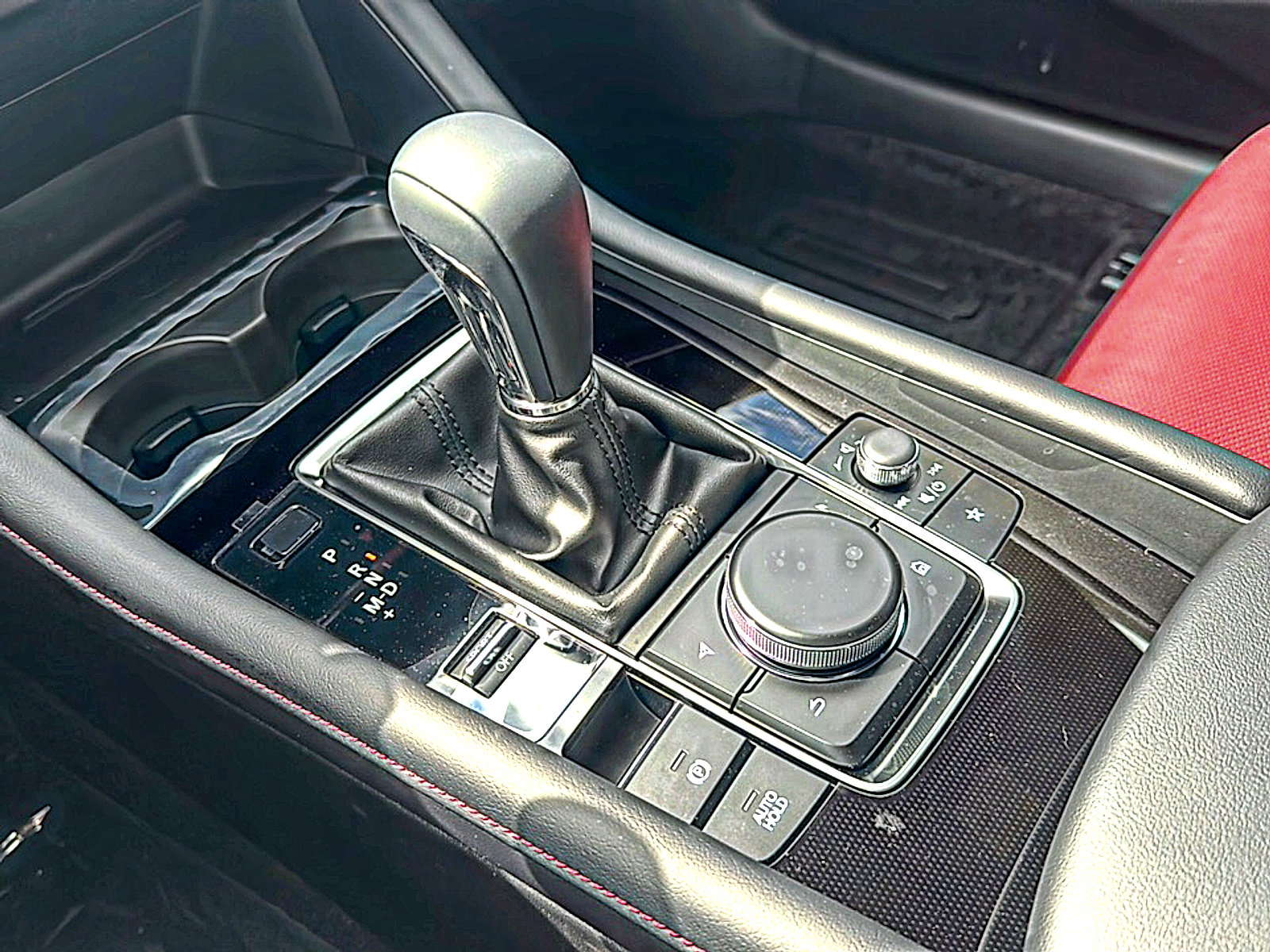 New 2025 MAZDA MAZDA3 Carbon AWD/4WD image 24