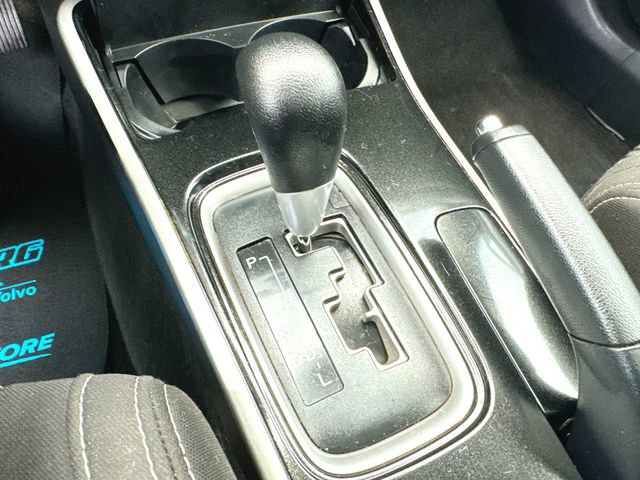 Used 2018 Mitsubishi Outlander ES AWD/4WD image 15