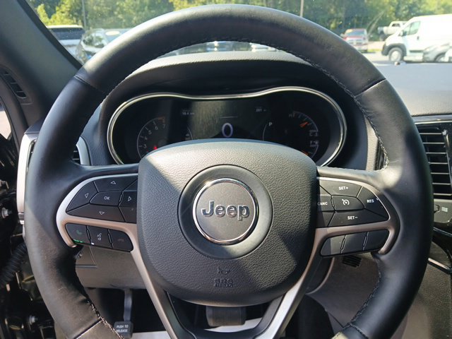 Used 2019 Jeep Grand Cherokee Limited w/ Luxury Group II AWD/4WD image 38