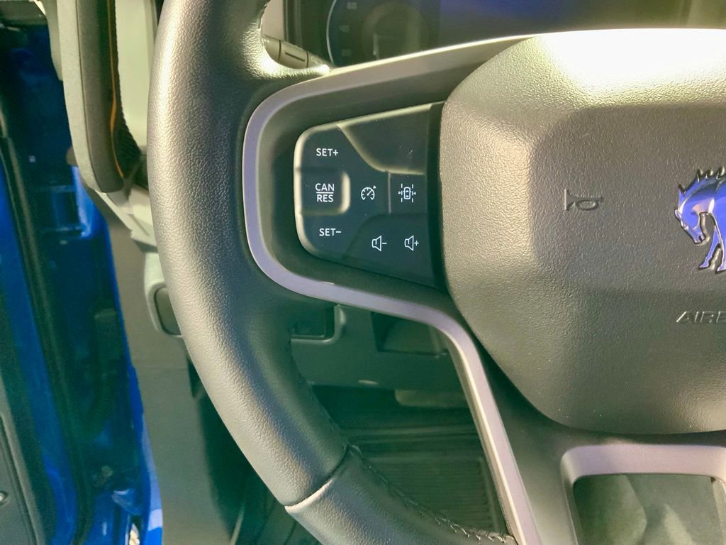 Used 2023 Ford Bronco Badlands image 23