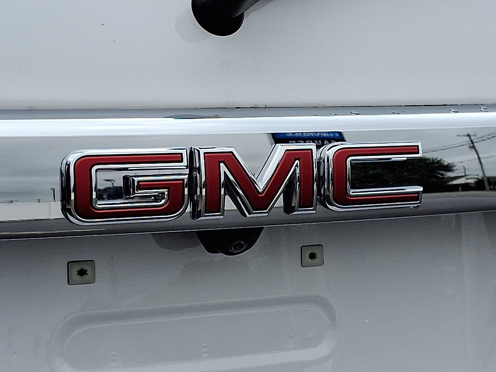Used 2023 GMC Acadia SLT image 39