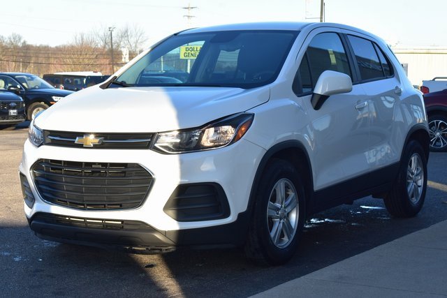 Used 2020 Chevrolet Trax LS w/ Tint and Cruise Package image 12