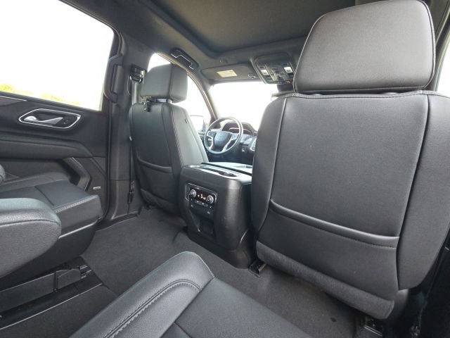 Used 2024 Chevrolet Tahoe Z71 w/ Luxury Package AWD/4WD image 18