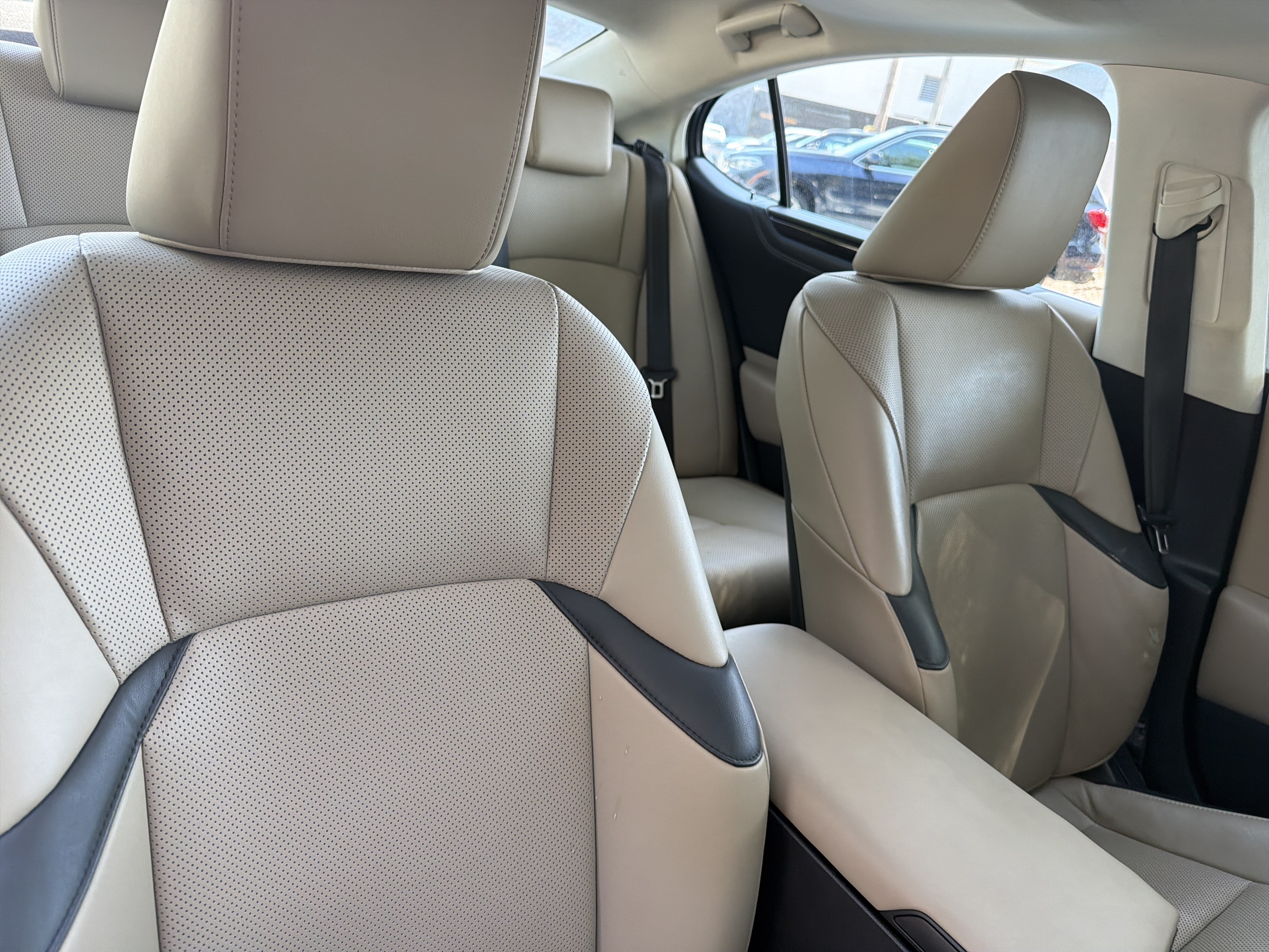 Used 2019 Lexus ES 350 w/ Premium Package FWD image 41