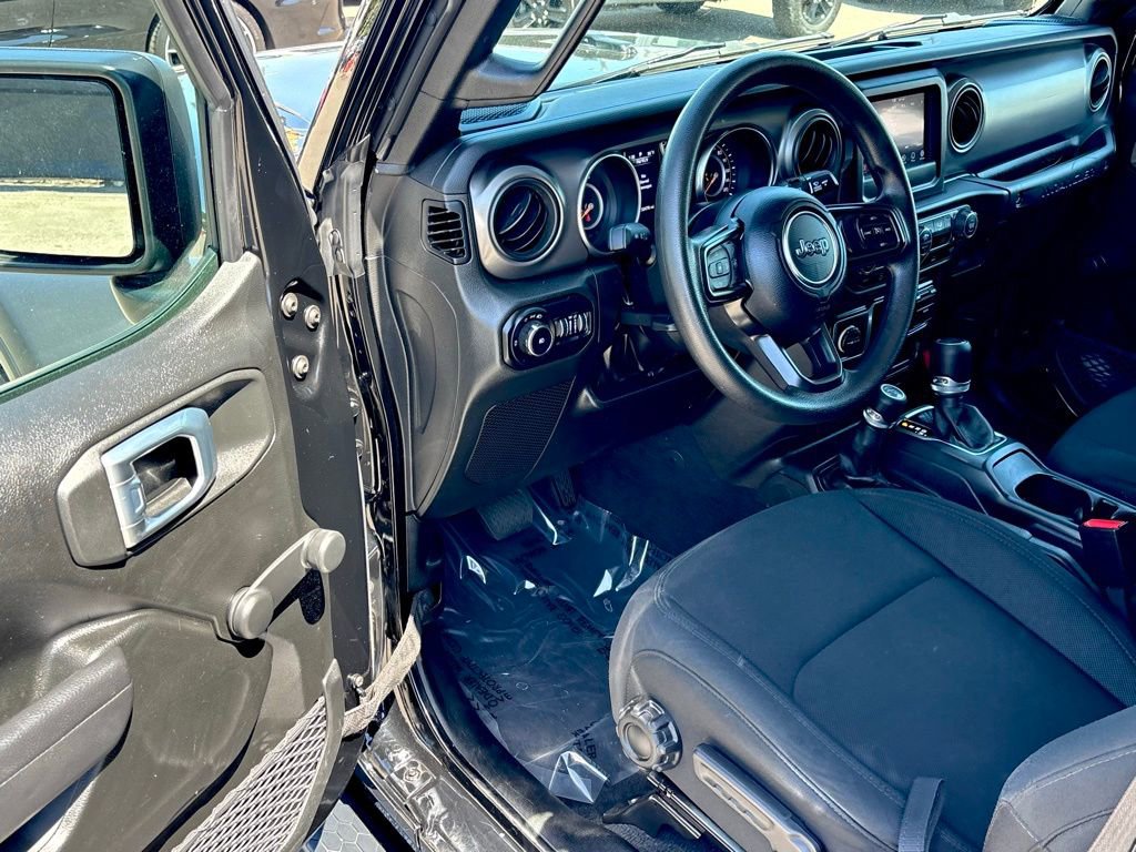 Used 2022 Jeep Wrangler Unlimited Sport image 9